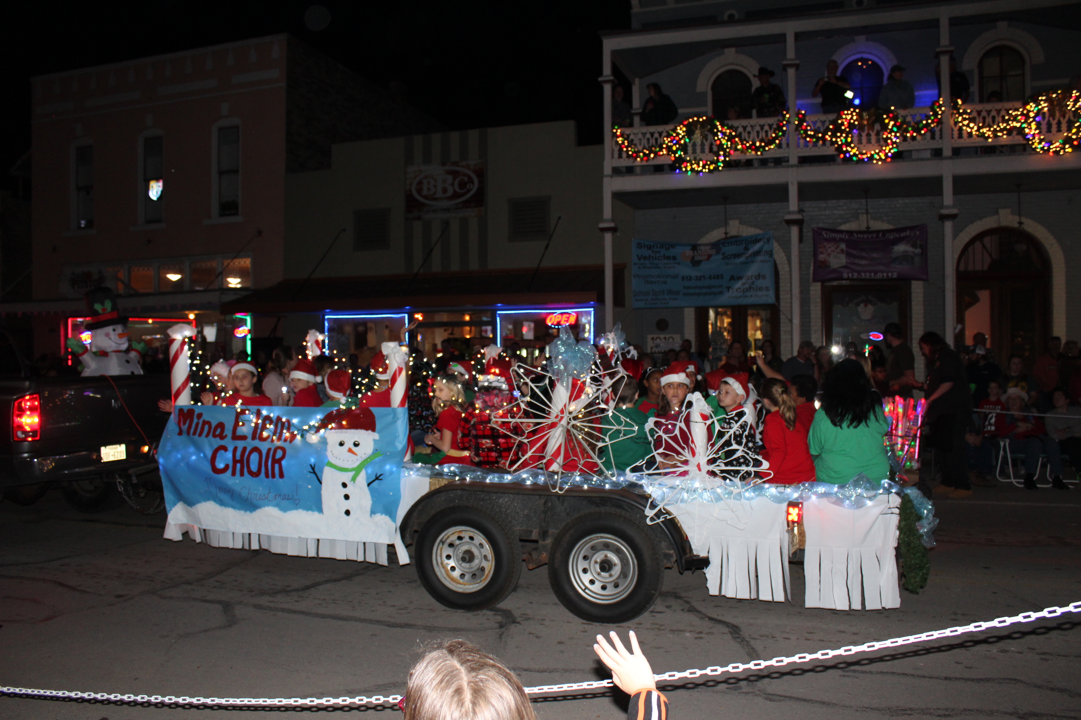 Lost Pines Christmas features parade, snow day and more Elgin Courier