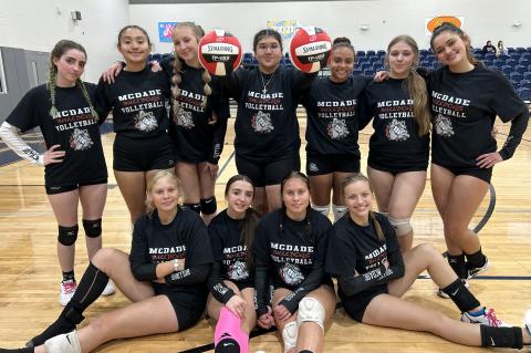 The McDade High School varsity volleyball team poses together Oct. 30 before the program’s first bi-district playoff match against North Zulch High School at neutral site Caldwell. Photo courtesy of Aaron Hallford